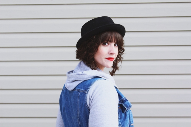 hannah rupp the outfit repeater casual hoodie outfit chic doc martens