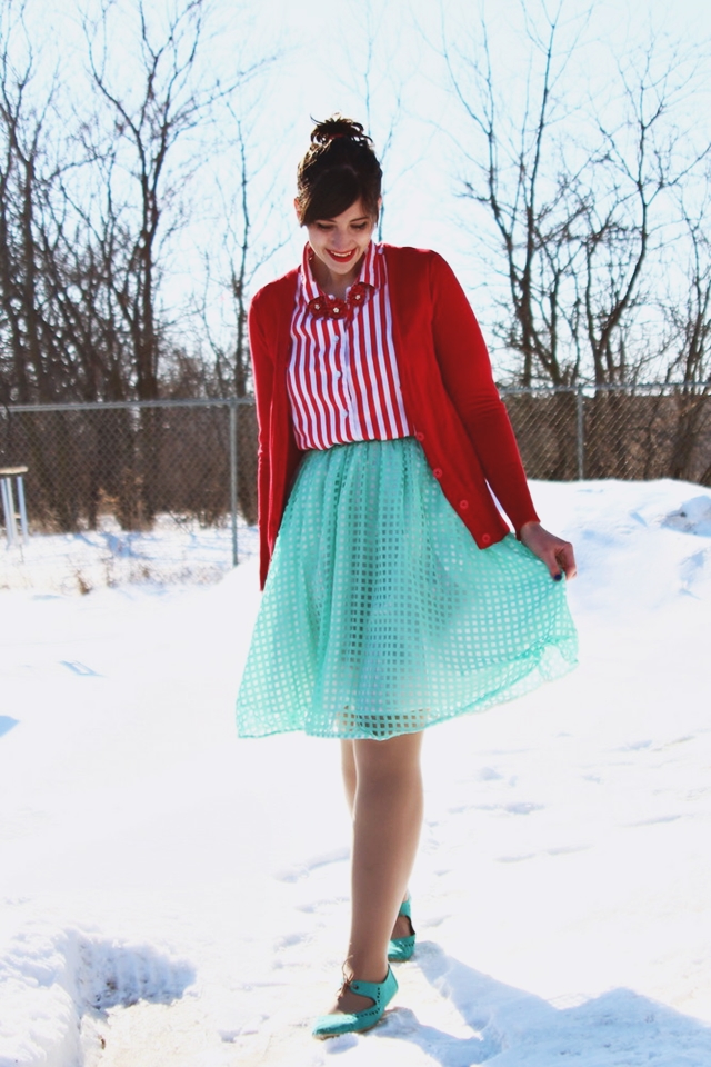 Skirting The Issue | An eShakti Review | theoutfitrepeater.com teal-red-eshakti-outfit-01
