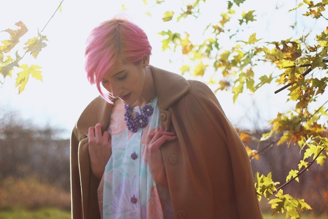 pastel-1980s-dress-coat-vintage-outfit-08