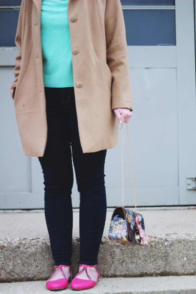 A Stylish Surprise From My Secret Santa | The Outfit Repeater Outfit: Vintage mint sweater from Secret Santa, high waisted dark wash denim jeans, vintage bauble necklace, pink shoes, pink curly hair, pink lipstick