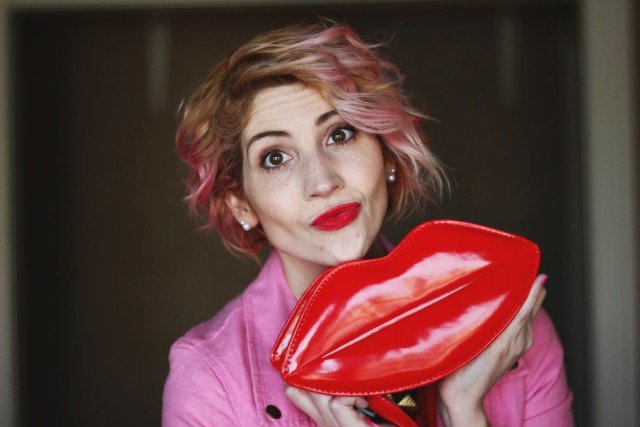 pink-and-red-outfit-valentines-day-08