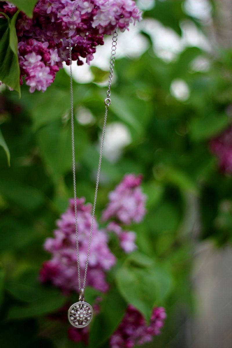 outfit details: vintage silver pendant necklace