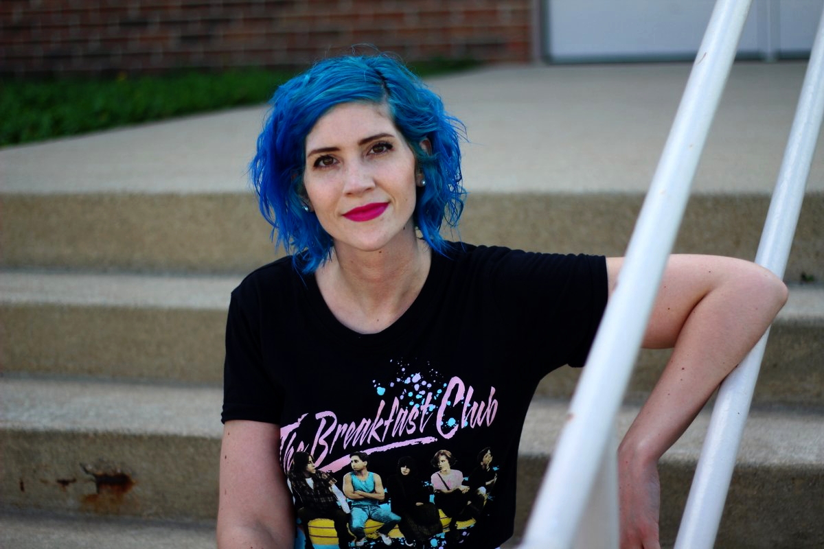 Outfit: Breakfast club graphic tee, blue hair, pink lipstick