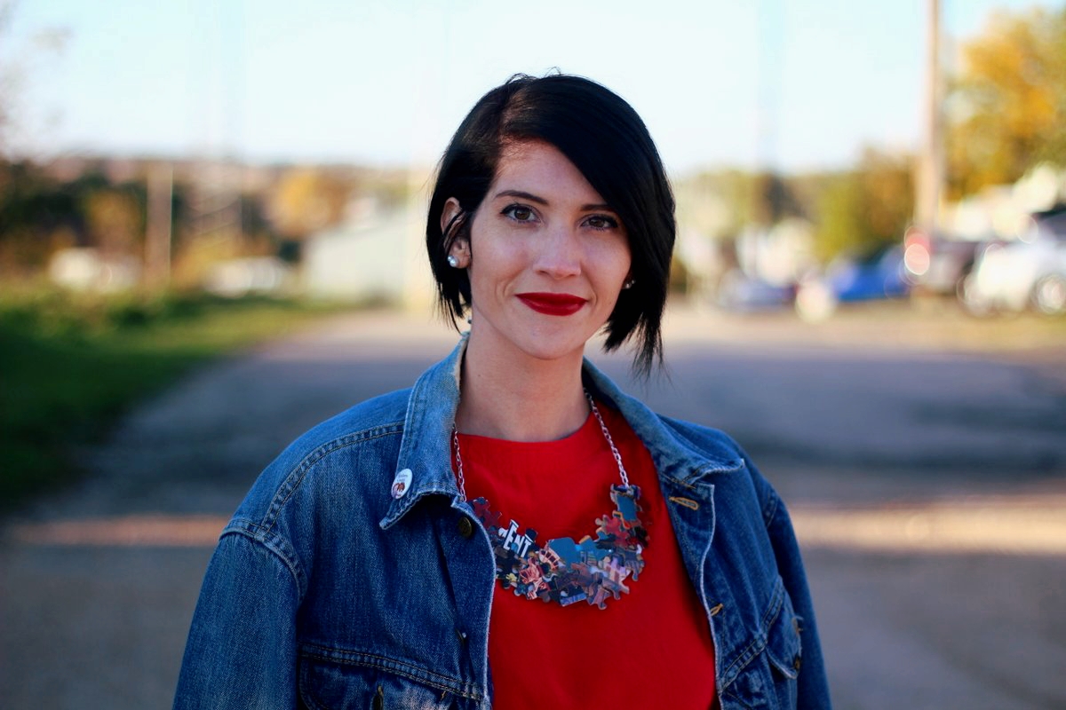Outfit: Vintage red top, DIY puzzle piece necklace, red lipstick, vintage denim jacket