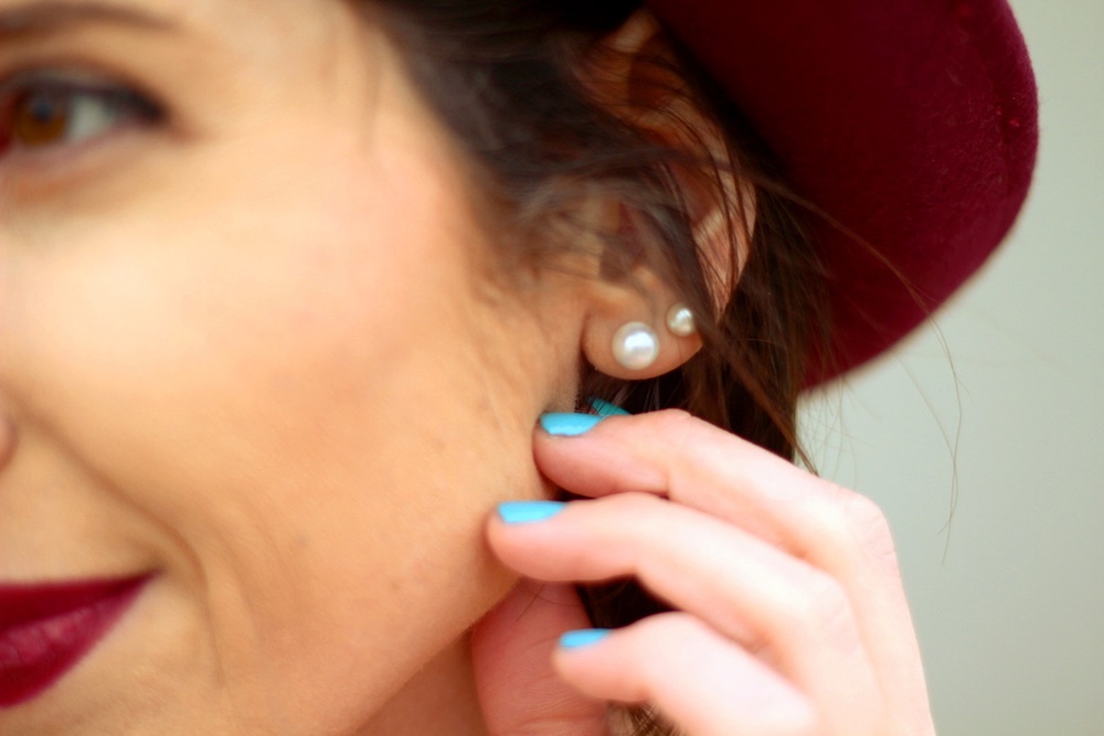 Valentine's Day outfit Thrifted floral dress, beige cardigan, bowler hat, dark lipstick, maroon tights, beige t-strap style high heels