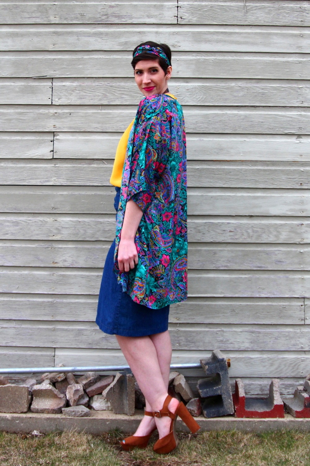 Outfit yellow top, vintage thrifted kimono robe lingerie, denim skirt buttonup, wooden bead necklace, cognac platform shoes ThredUp, YSL fuchsia lipstick