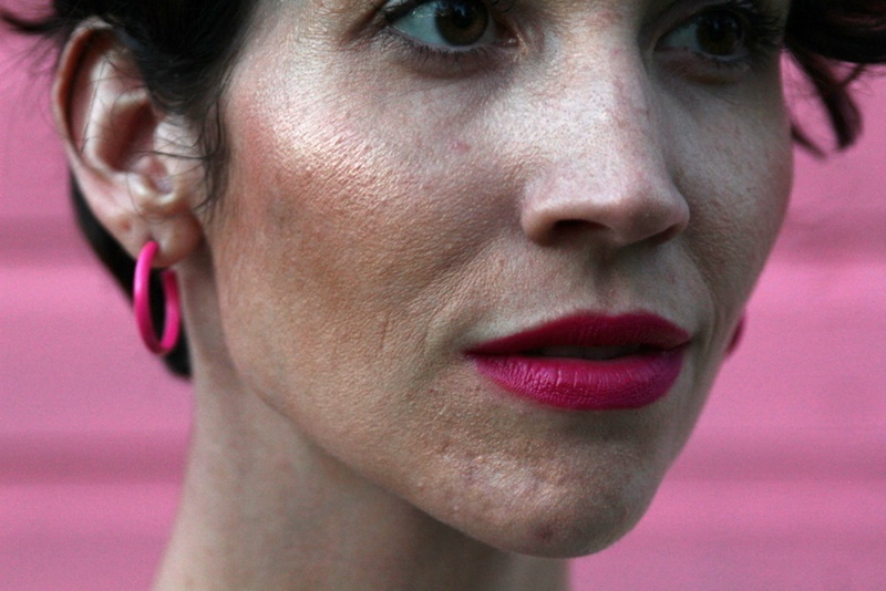 how to style houndstooth pants outfit unexpected pattern mixing yellow striped H&M cardigan, vintage minnie and mickey mouse graphic tshirt, curly hair, YSL fuchsia lipstick, black walmart flats