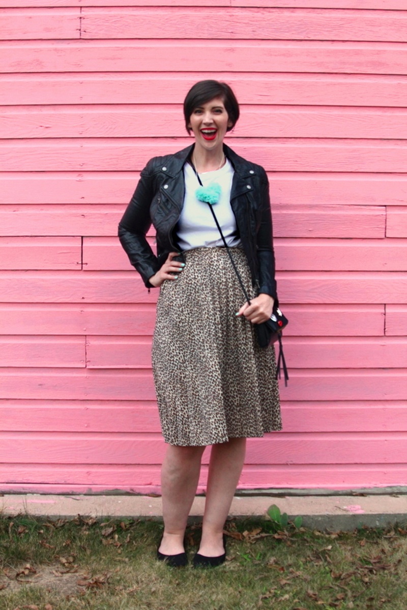 the outfit repeater, hannah rupp, thrifted outfit, leopard print skirt, white t-shirt, thredUP h&M moto jacket, small purse, Colourpop lippie stix bossy red lipstick