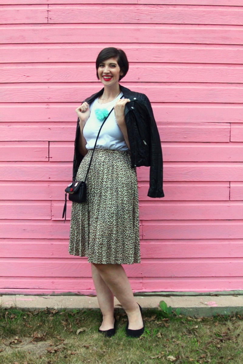 the outfit repeater, hannah rupp, thrifted outfit, leopard print skirt, white t-shirt, thredUP h&M moto jacket, small purse, Colourpop lippie stix bossy red lipstick