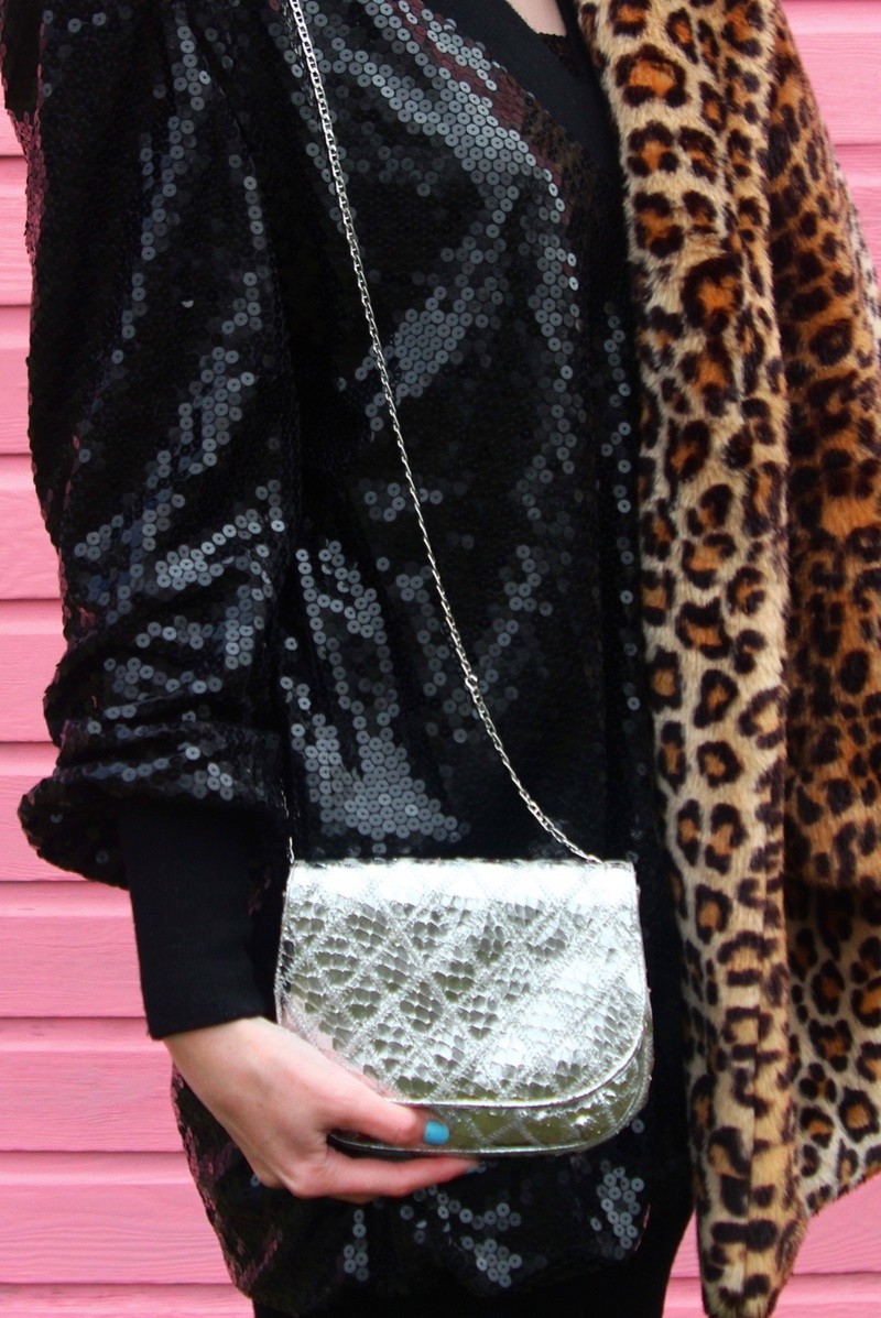 the outfit repeater hannah rupp Tammy Faye Bakker Halloween Costume thrifted vintage sequin dress drag makeup outfit 1980s messner rupaul