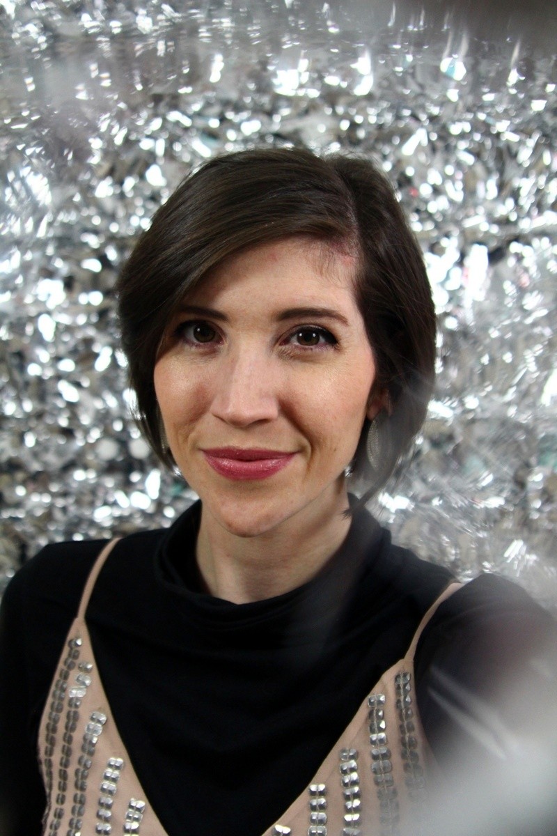 How To Wear Your New Years Eve Dress Now & Later | theoutfitrepeater.com the outfit repeater hannah rupp new years eve sequin dress day to night style