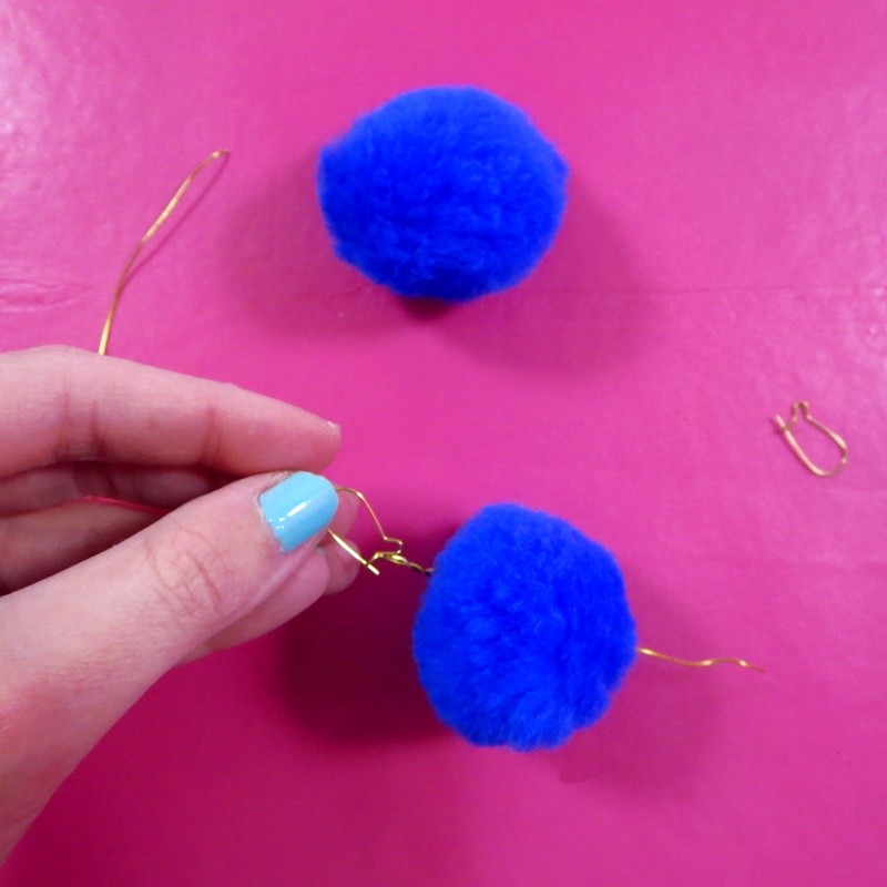 DIY Pom-pom Earrings in Under 5 Minutes!