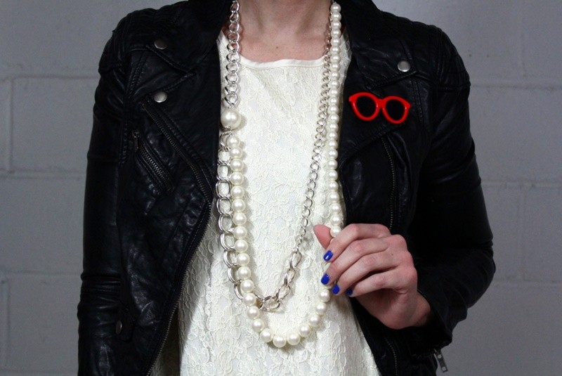 the outfit repeater hannah rupp fashion blog style evolution white dress moto jacket red