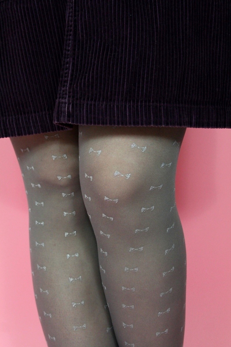 Winter Capsule Wardrobe Challenge: Day 4 | theoutfitrepeater.com hannah rupp the outfit repeater winter capsule wardrobe challenge jumper dress corduroy overalls thrifted vintage sweater