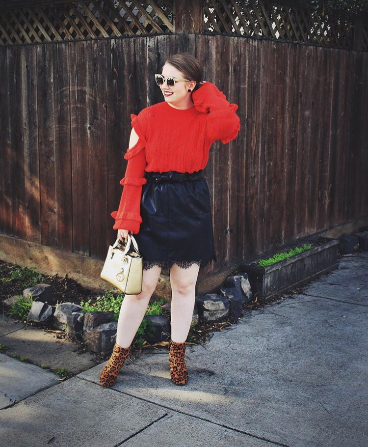 She Smiles Shares Her Best Blogging & Life Advice morethanenough girl boss hannah rupp the outfit repeater