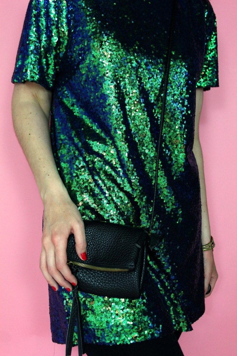 taylor swift concert reputation tour chicago, il 2018 rain hannah rupp the outfit repeater