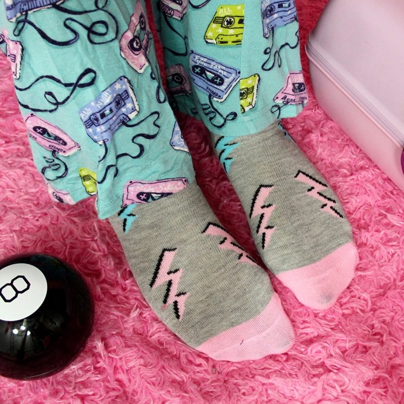 Your Guide To The Ultimate Throwback Inspired Slumber Party | theoutfitrepeater.com vintage retro throwback sleepover slumber party adult grownup ideas hannah rupp the outfit repeater