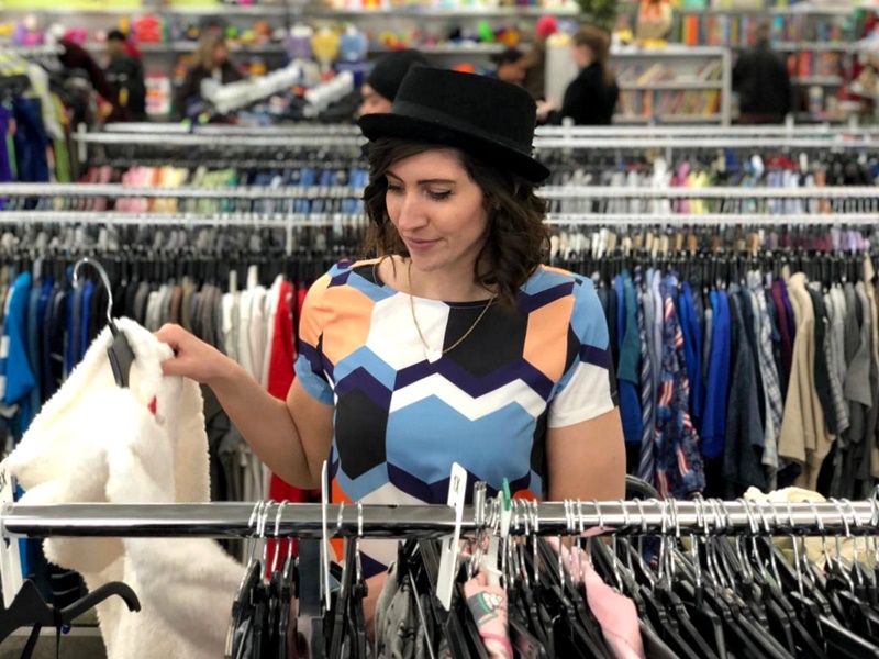 goodwill-grand-opening-store-middleton-wisconsin-review-thrifted-fashion-outfit-repeater-hannah-rupp-04