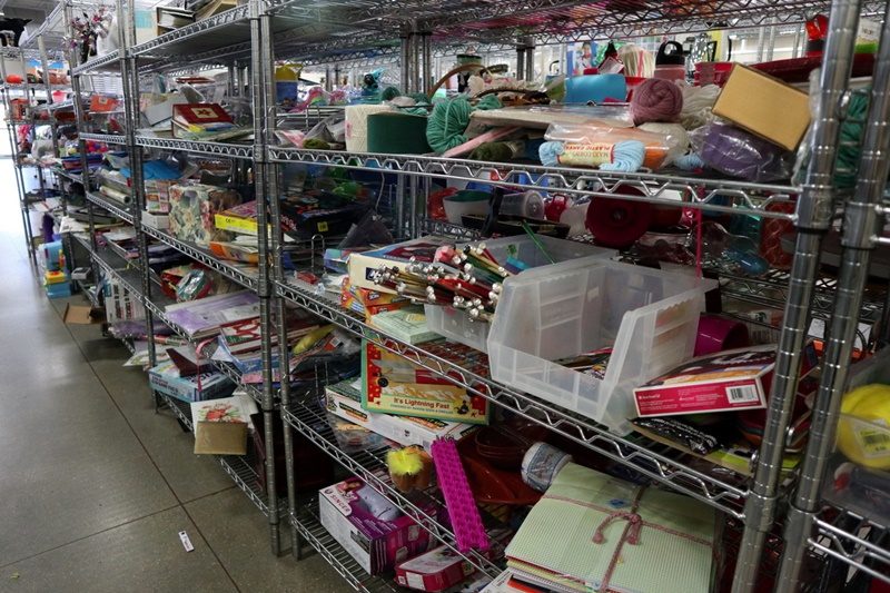 janesville wisconsin thrift store review goodwill hannah rupp the outfit repeater