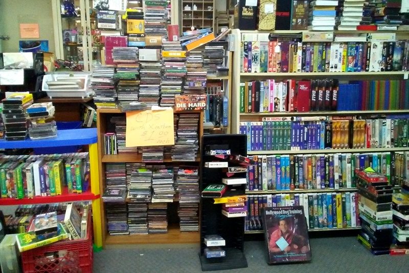 janesville wisconsin thrift store review j&b outlet resale retreat hannah rupp the outfit repeater