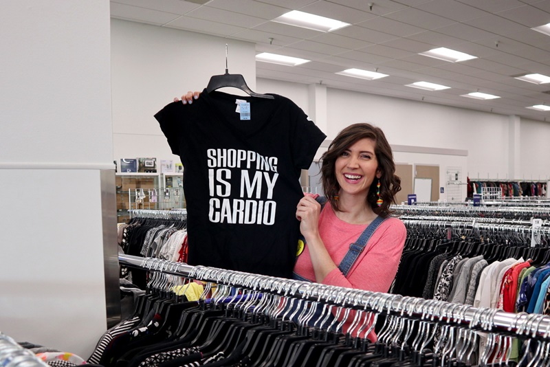 madison-stoughton-wisconsin-goodwill-store-review-thrifting-shopping-fashion-outfit-repeater-hannahrupp-06