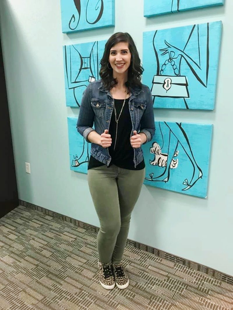 What I Wore To Work This Week | Hello Summer Styles! | theoutfitrepeater.com hannah rupp blog maurices stylist summer outfits creative work