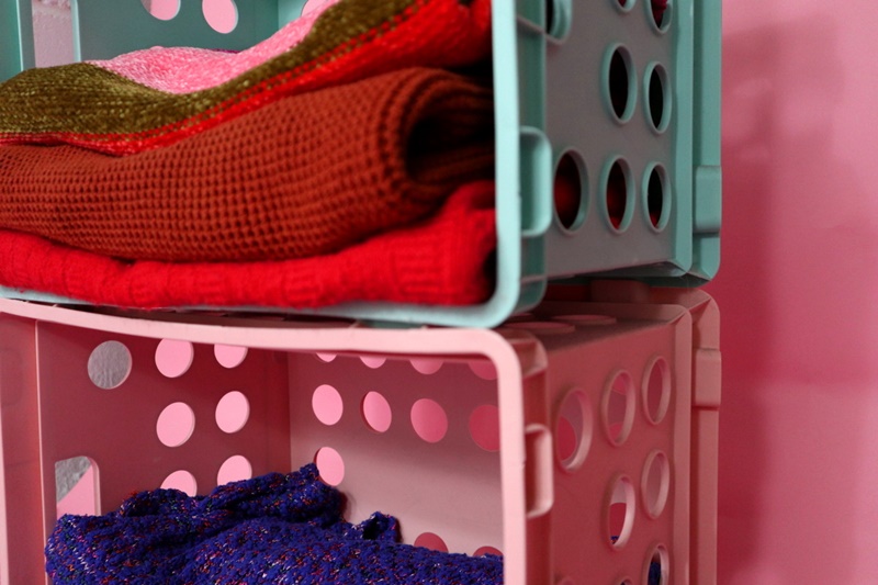 small closet organization ideas hannah rupp the outfit repeater