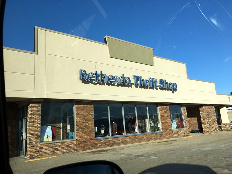 secondhand-thrift-store-map-midwest-theoutfitrepeater-hannah-rupp-08