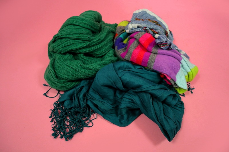 thrifters guide how to declutter your closet the outfit repeater hannah rupp