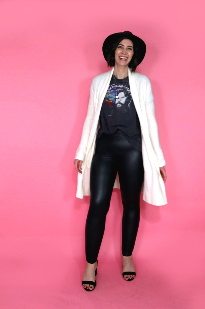 thrift haul outfit november 2021 hannah rupp the outfit repeater