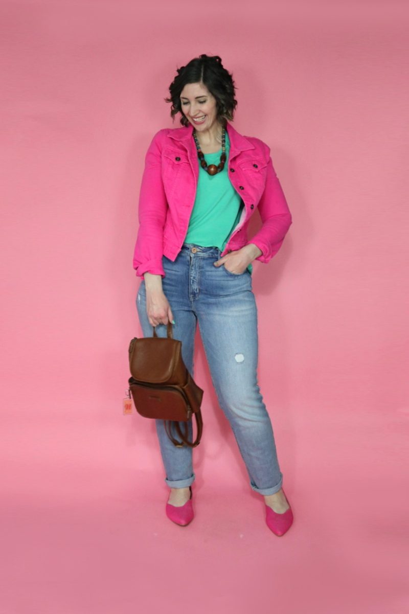 A Colorful (And Thrifted!) Spring Capsule Wardrobe | theoutfitrepeater.com