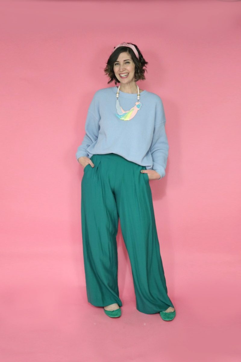 A Colorful (And Thrifted!) Spring Capsule Wardrobe | theoutfitrepeater.com