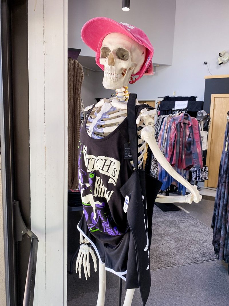 Shop Small Wisconsin: What I Tried On at Envy Bootique | theoutfitrepeater.com