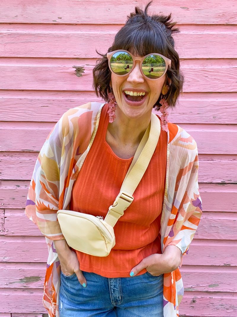 2 Ways To Style A Thrifted Kimono For Summer | theoutfitrepeater.com