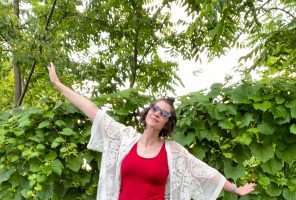 The Perfect Outfit For Christmas In July