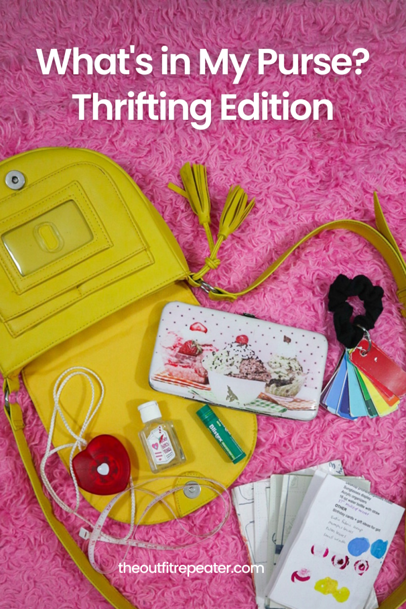 What's In My Bag: Thrifting Edition | www.theoutfitrepeater.com Essential Items for Thrifting Success hannah rupp the outfit repeater