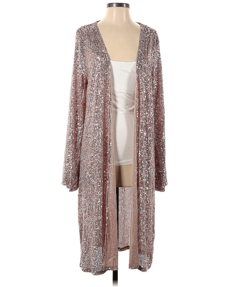 What I Bought From ThredUp vs How I Styled It: Winter Edition | theoutfitrepeater.com